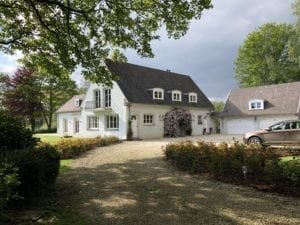 Chambre d'hôtes gay à Louve-La-Neuve