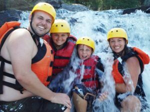 Rafting gay au Québec près d'Ottawa